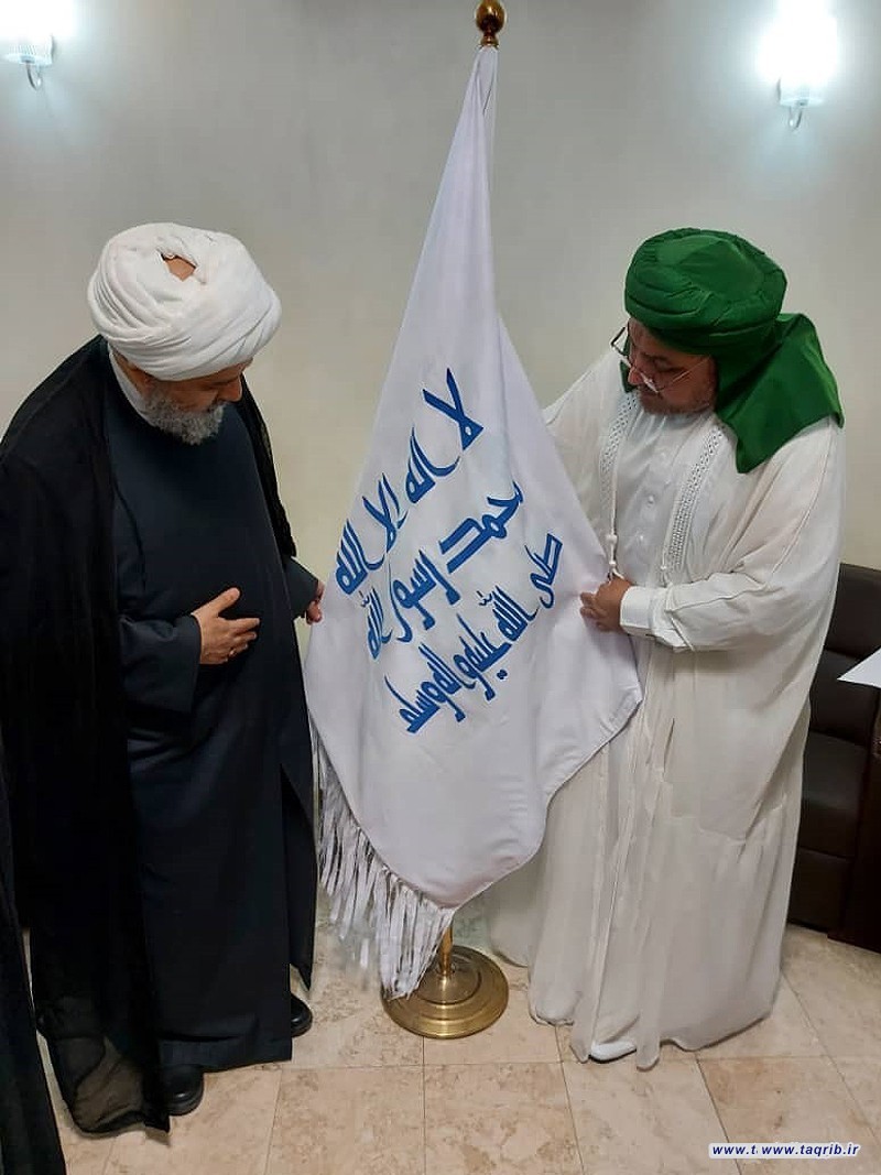 الدكتور "حميد شهرياري يلتقي مع رئيس علماء الرباط المحمدي في العراق