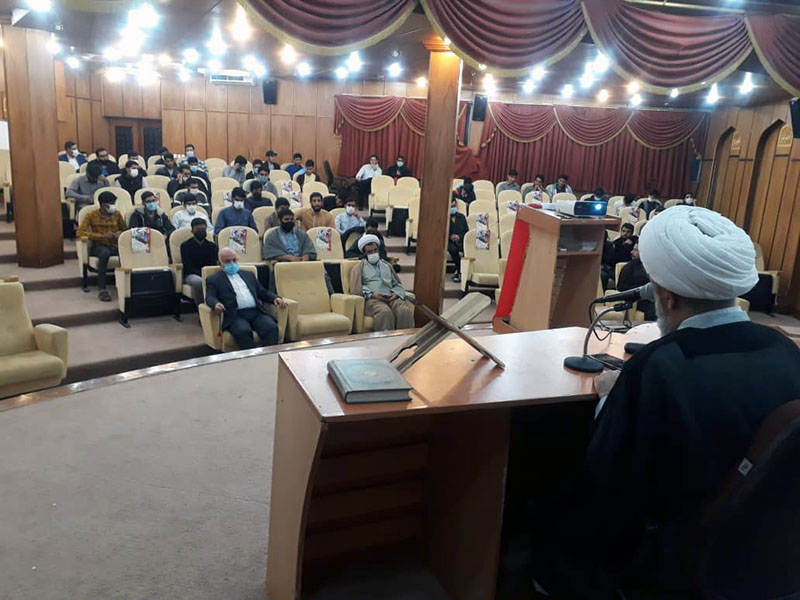 سخنرانی دکتر شهریاری در حوزه علمیه امام جعفر صادق(ع) زاهدان