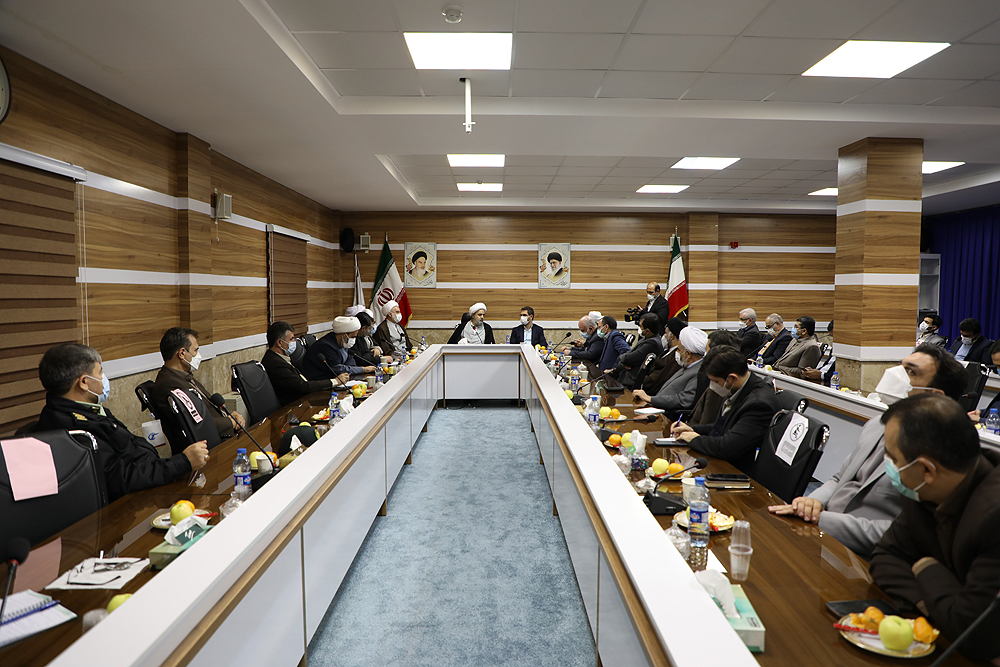 سخنرانی دبیر کل مجمع در نشست شورای فرهنگی استان کردستان