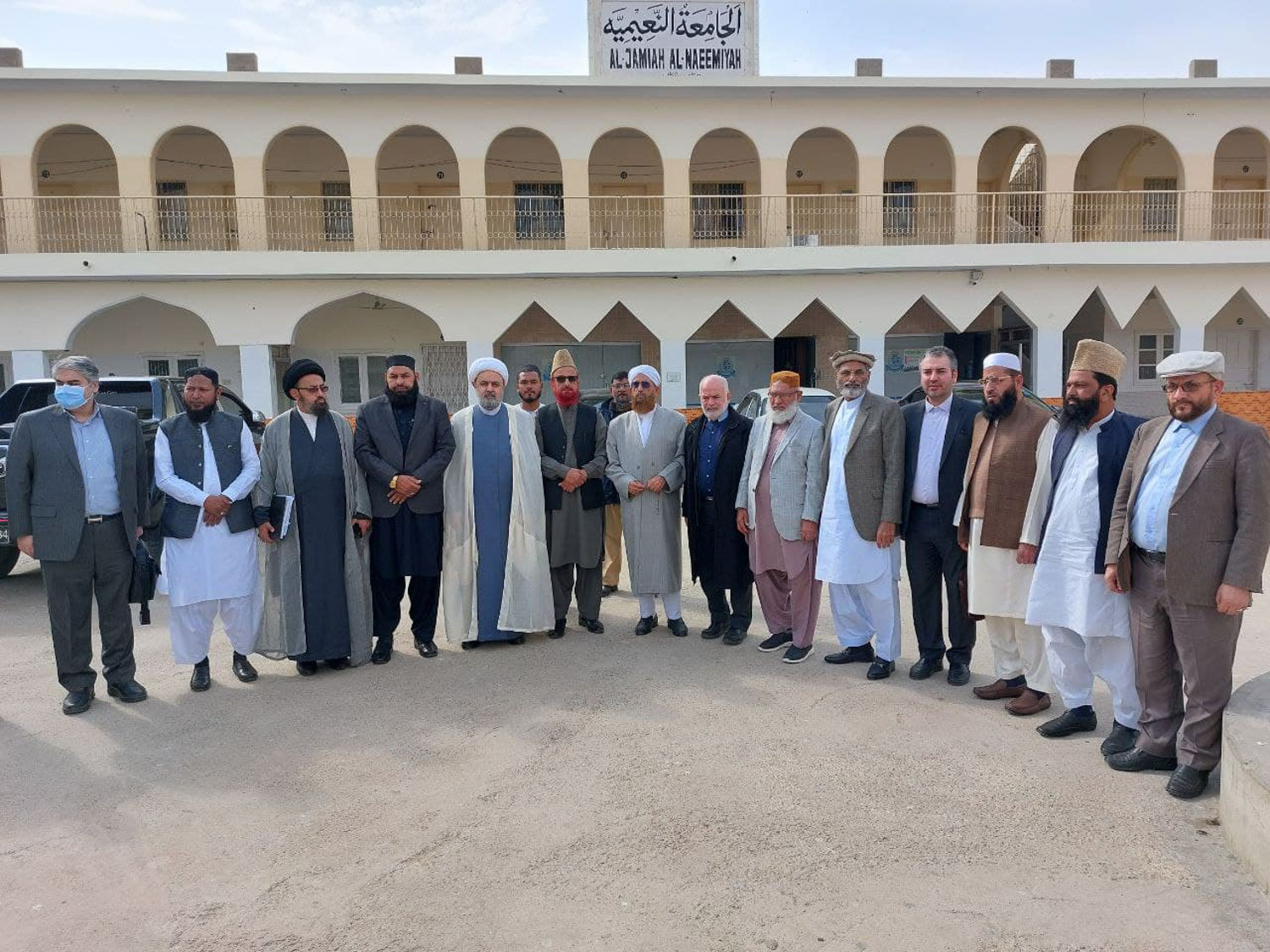 بازدید دبیر کل مجمع تقریب از جامعه نعیمیه در کراچی پاکستان