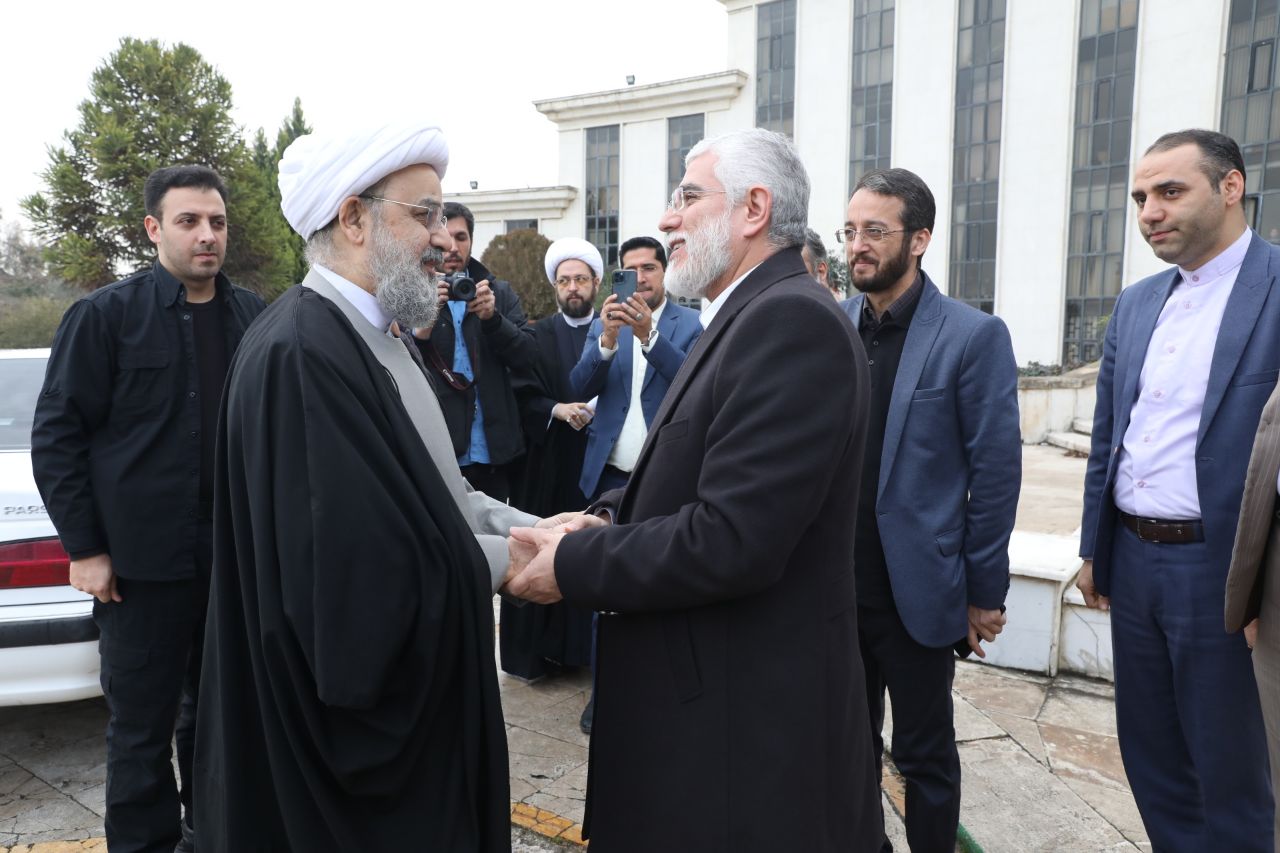 دیدار دبیرکل مجمع تقریب مذاهب اسلامی با استاندار گلستان