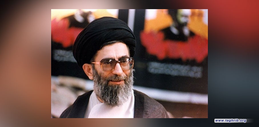 إزاحة الستار عن كتاب مذكرات قائد الثورة حول "فترة السجن والمنفى"