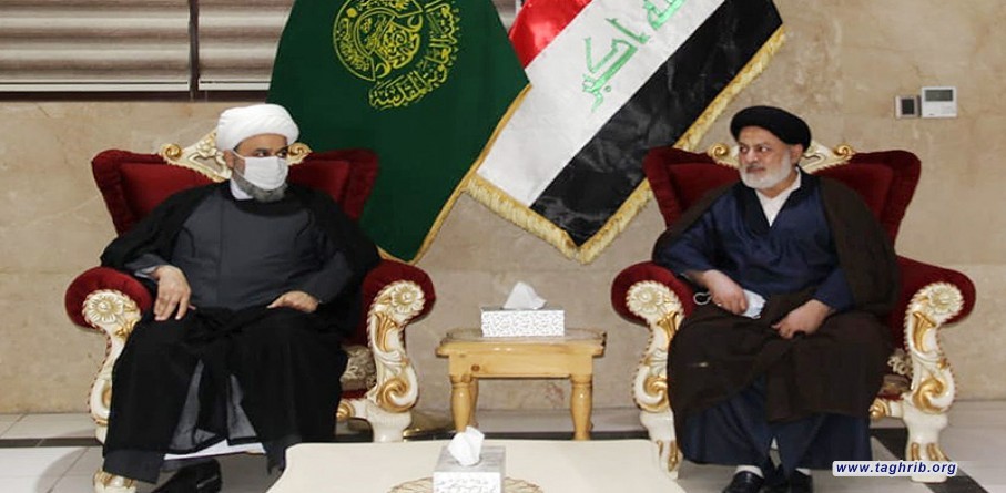 حجة الاسلام و المسلمين الدكتور " شهرياري" و الوفد المرافق يصل الى النجف الاشرف