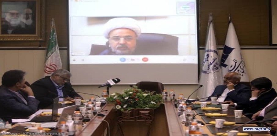 دکتر خامه یار سال‌های طولانی از عمر خود را در راه اعتلای دیپلماسی عمومی فرهنگی مصروف داشته است