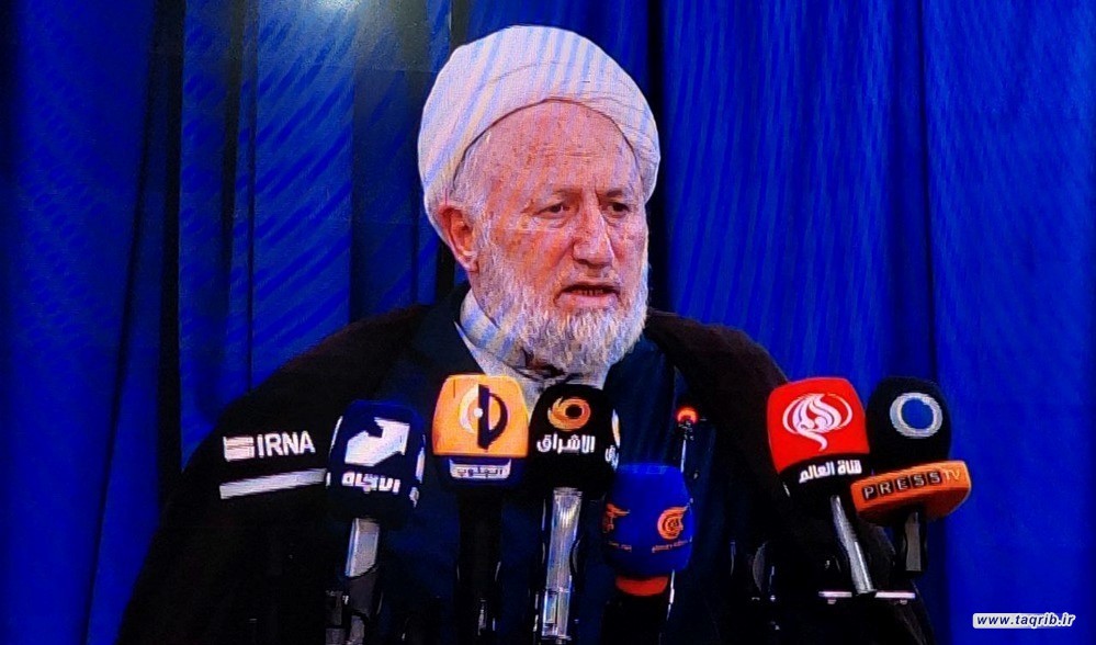 هیچ کس نباید از نسبت قومی و مذهبی خود هراس داشته باشد