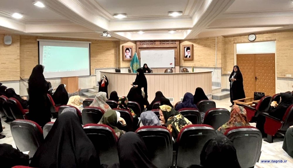تفاوت زن و مرد در قرآن حکیمانه است/ بانوان مسلمان باید پرچم دفاع از حقوق زن را بلند کنند