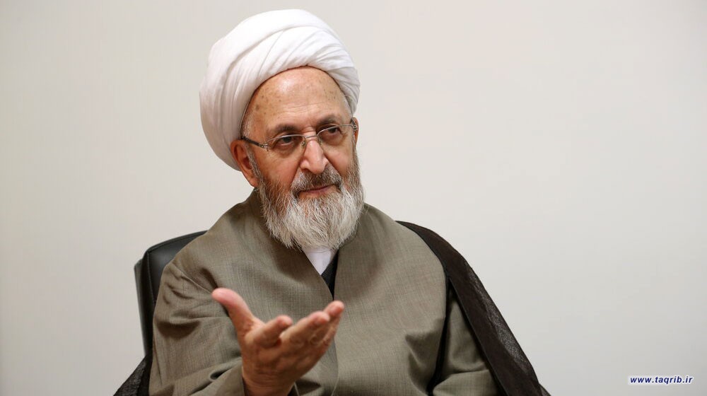 بزرگان اسلام برای جلوگیری از هتک حرمت قرآن موضع جدید بگیرند