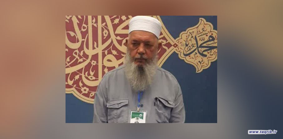 وحدت مقابل نیرنگ کفار ما را به پیروزی می رساند/ تاکید بر هوشیاری مسلمانان نسبت به فتنه اسلام هراسی