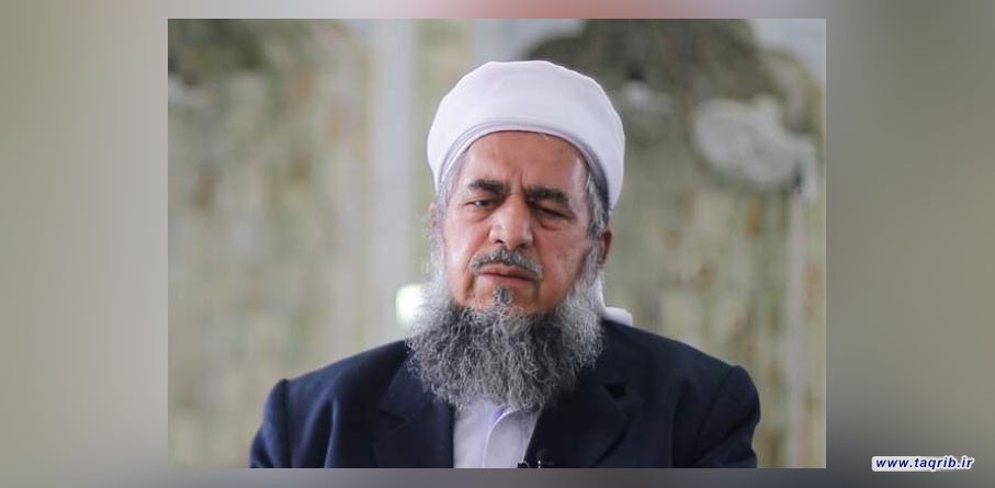 توجه به قرآن کریم در ماه مبارک رمضان، وحدت را به عالی ترین مرتبه می رساند