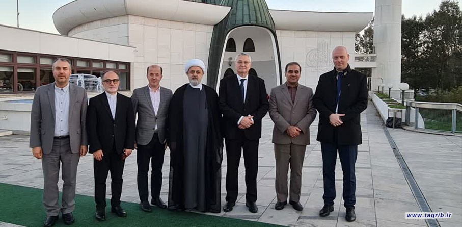 الترحيب بالأمين العام لمجمع التقريب الدكتور شهرياري لدى وصوله إلى كرواتيا