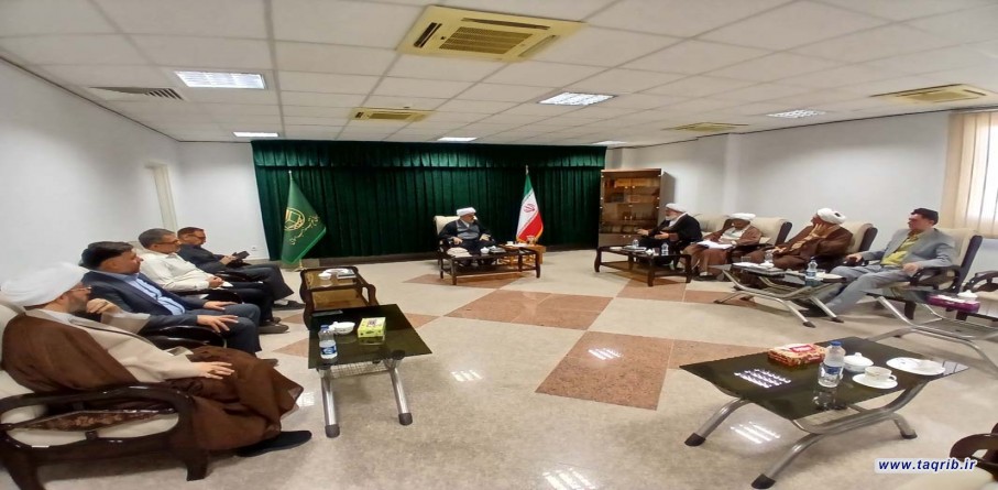 دیدار دبیر و اعضای همایش بین المللی أمناء الرُّسُل با دبیرکل مجمع تقریب